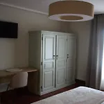 Hotel Bermeo 2* Μπερμέο